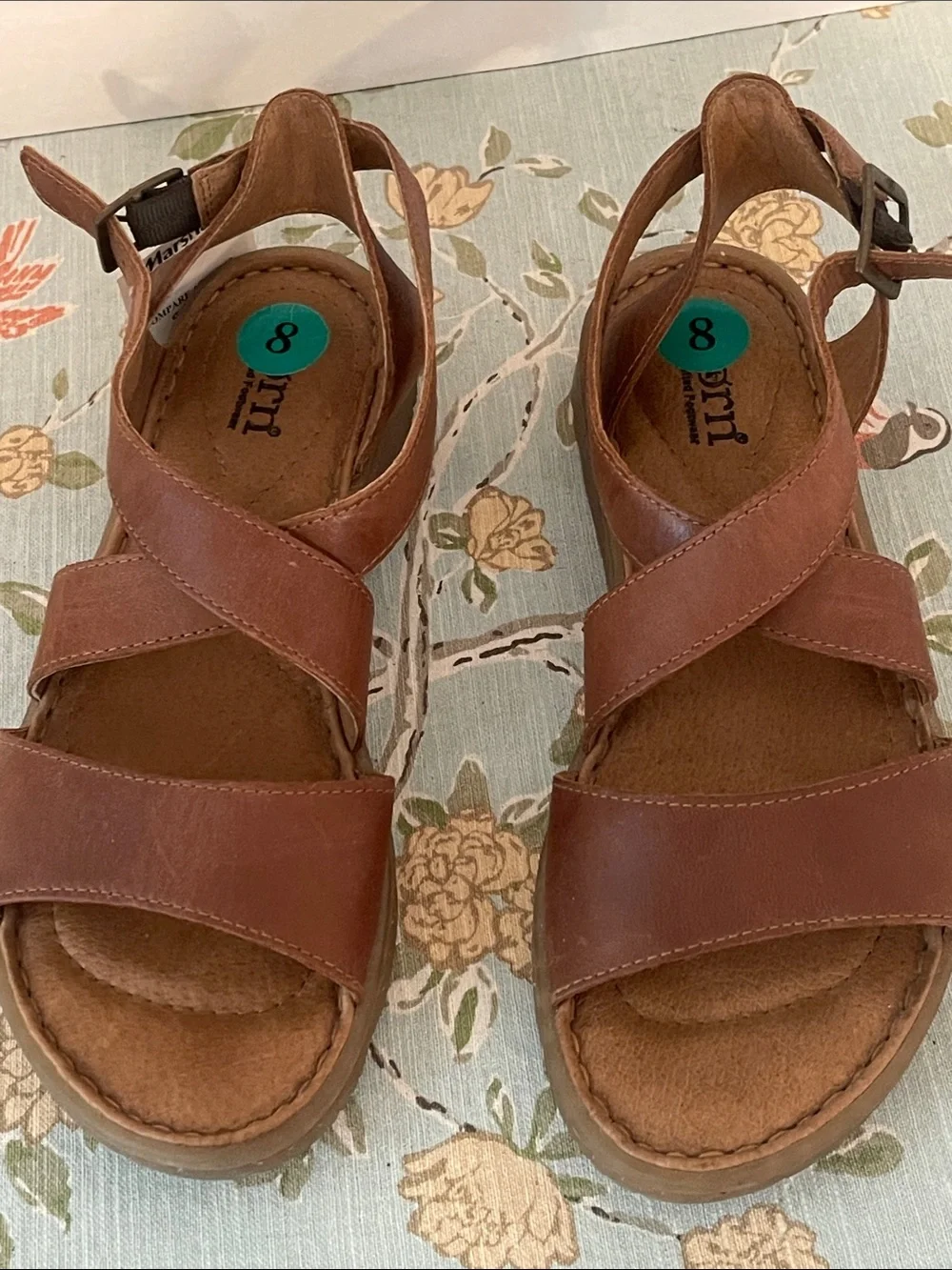 NWT Born Kailee Light Brown Leather Strappy Slingback Sandals